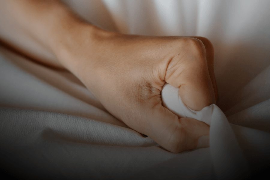 Elas também mentem descaradamente: Por que tantas mulheres fingem orgasmos?